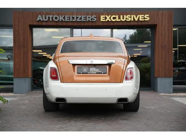 Rolls-Royce Phantom
