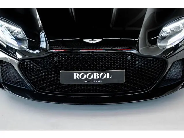 Aston Martin DBS