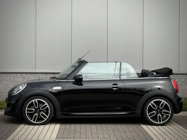 MINI Cooper S Cabrio
