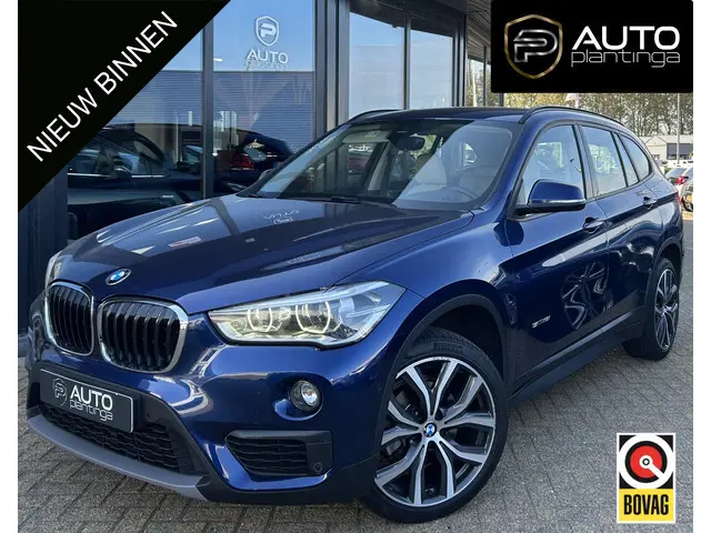 BMW X1 sDrive18i High Executive | NL AUTO | Automaat | Achteruitrijcamera | Navigatie | Parkeersenso...