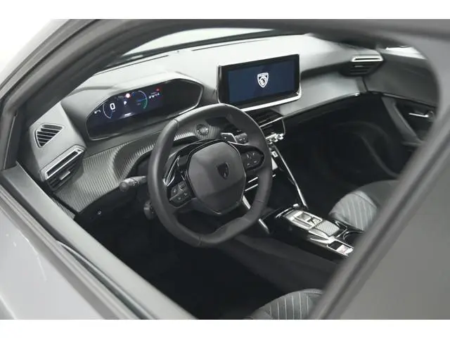 Peugeot 2008 Hybrid 145 e-DCS6 Allure | 360 Camera | Adaptieve Cruise Control | Dodehoekdetectie | N...
