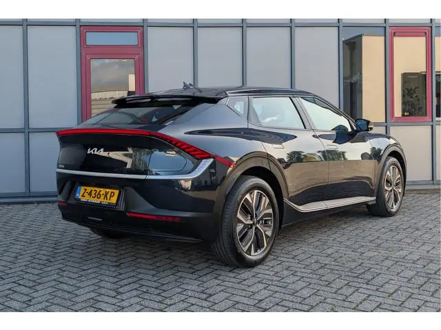 Kia EV6 Light 58kWh SOH 99% Apple CarPlay / Android Auto