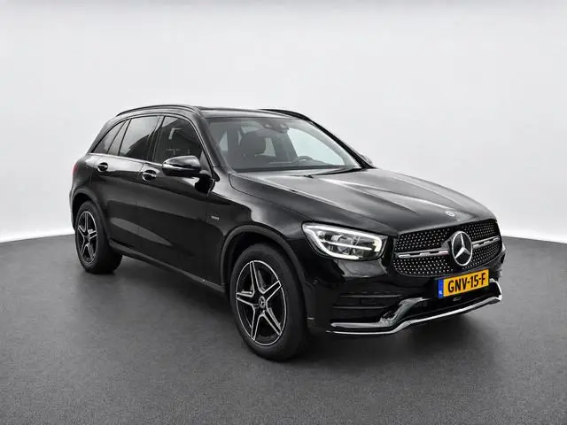 Mercedes-Benz GLC-klasse 300e 4MATIC Business Solution AMG Navigatie Apple CarPlay Android Auto 360°...