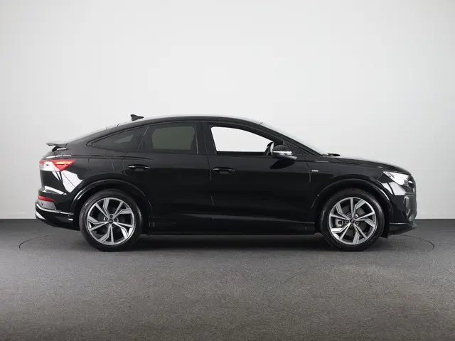 Audi Q4 Sportback e-tron