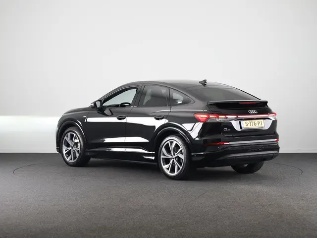 Audi Q4 Sportback e-tron 40 S edition 77 kWh 204pk | SoH 98% | Navigatie | Stoelverwarming | Dynamic...