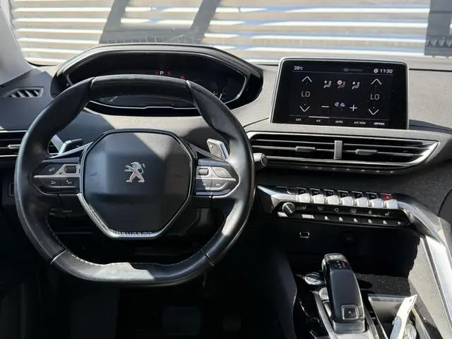 Peugeot 3008 1.2 PureTech Allure 2e Eigenaar|Schuifdak|Camera|Carplay|Clima|Trekhaak|i-Cockpit|Cruis...