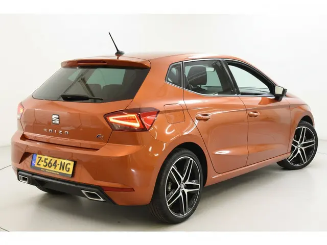 SEAT Ibiza TSI 115PK FR-LINE SPORT LEDER/VIRTUAL/LED