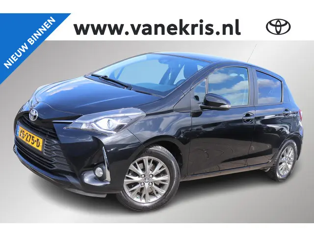 Toyota Yaris 1.5 VVT-i Dynamic,  All season, Sensoren achter, Dealer onderhouden!