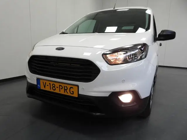 Ford Transit Courier