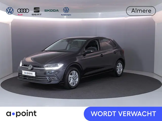 Volkswagen Polo 1.0 TSI Style 95 pk Automaat (DSG) | Navigatie | Parkeersensoren | Adaptieve cruise...