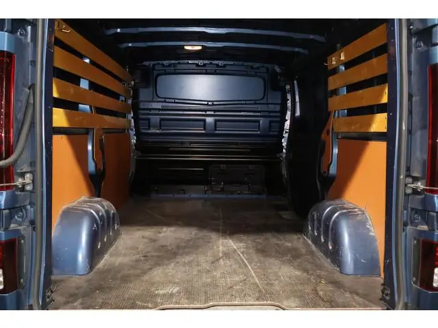 Renault Trafic 2.0 dCi 145pk L1 H1 Automaat