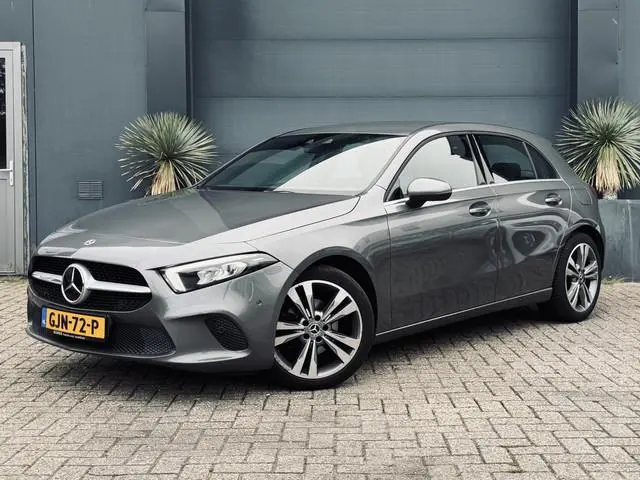 Mercedes-Benz A-klasse 180 Premium Plus