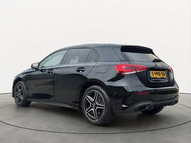 Mercedes-Benz A-klasse 250E 218PK AMG Night Sfeer Camera Apple-Carplay