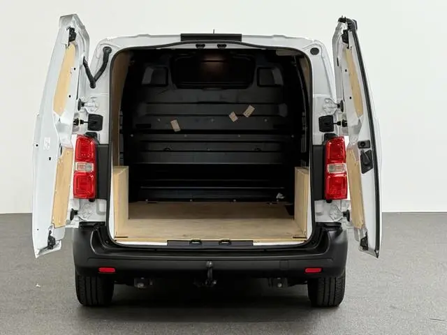 Opel Vivaro 2.0 CDTI L2H1 Edition Automaat Airco Navigatie Bluetooth