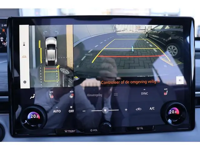Toyota C-HR+
