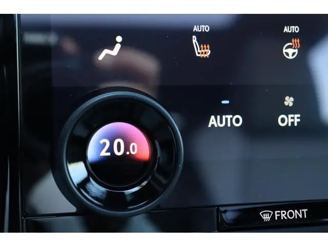 Toyota C-HR+