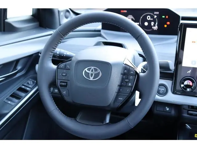 Toyota C-HR+
