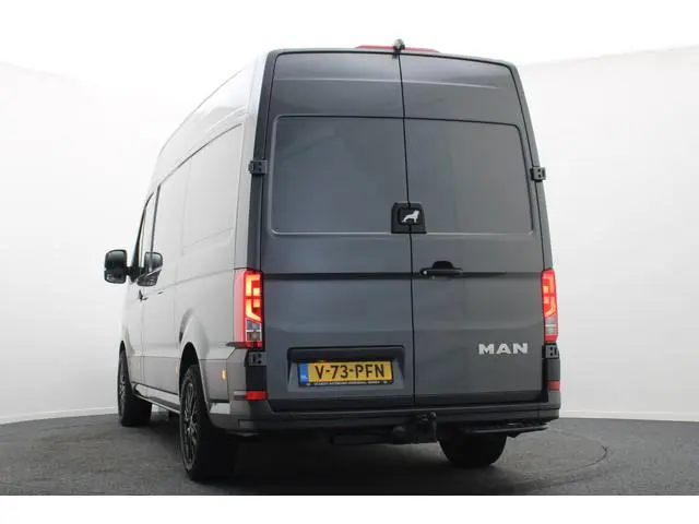 MAN TGE