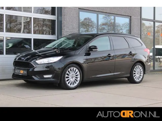 Ford Focus Wagon 1.0 Trend Plus 126 Pk Automaat Navigatie / LM / Parkeersensoren