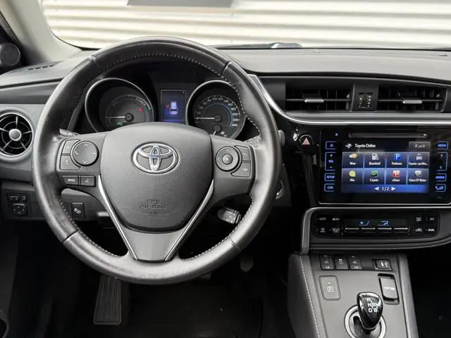 Toyota Auris Touring Sports 1.8 Hybrid Lease pro 1e Eigenaar|Navi|Camera|Clima|Cruise|PDC|APK tot 01...