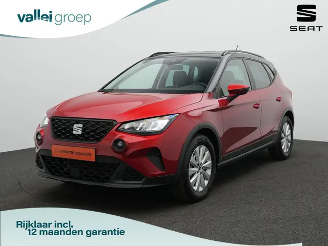 SEAT Arona 1.0 TSI 95 pk Style Business Connect | Trekhaak | Stoelverwarming | Parkeersensoren achte...