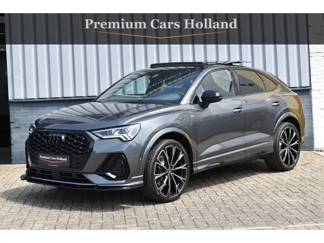 Audi Q3 Sportback 45 TFSI e S-Line RSQ3 Pano Leder Camera Matrix Keyless 20 Inch