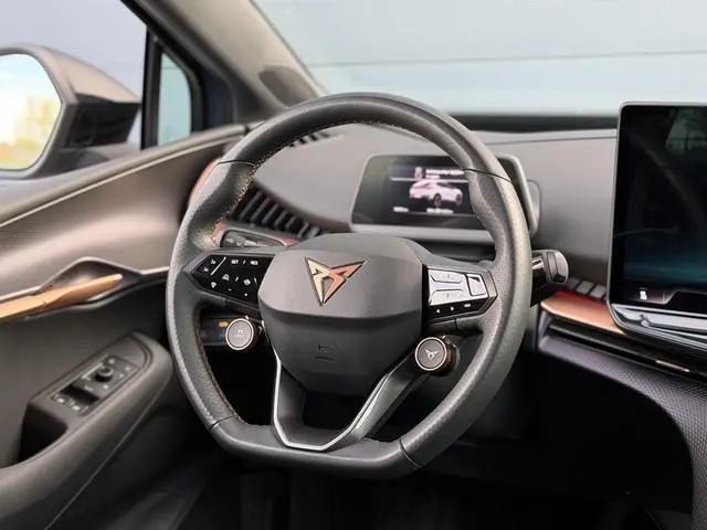 Cupra Tavascan