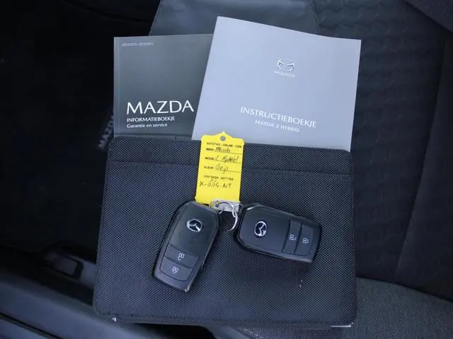 Mazda 2