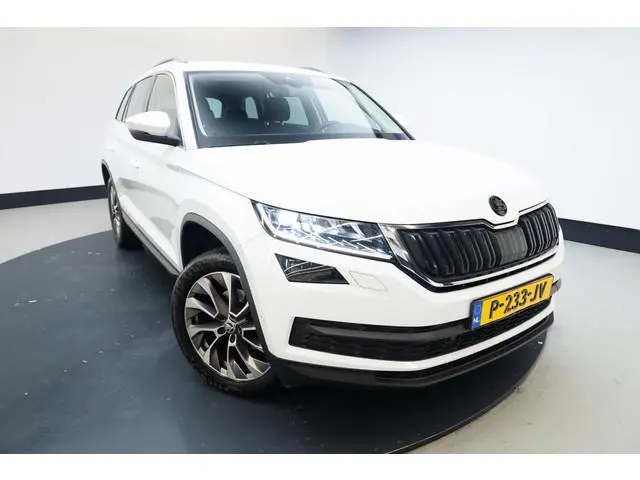 Skoda Kodiaq 1.5 TSI Business Edition | Comfort-Pakket | Functie-Pakket | Trekhaak |
