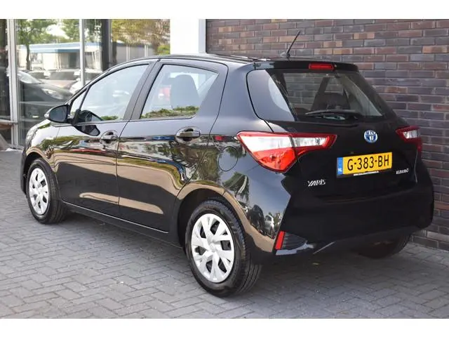Toyota Yaris 1.5 Hybrid ECC CRUISE NAVIGATIE