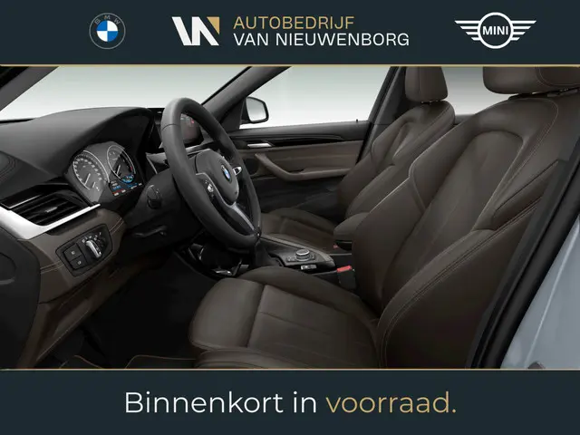 BMW X1 xDrive25e M-Sport | Facelift | Storm Bay Metallic | Panoramadak | Adaptive Cruise | Trekhaak...