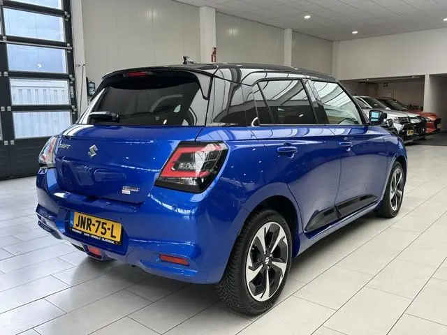 Suzuki Swift 1.2 Style SmartHybrid [AUTOMAAT| CARPLAY| CLIMA| CAMERA].