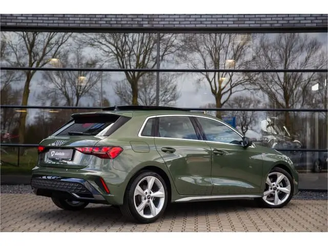 Audi A3 Sportback 35 TFSI S edition S-line , Panoramadak, Adap. cruise, Sonos, Sfeerverlichting,