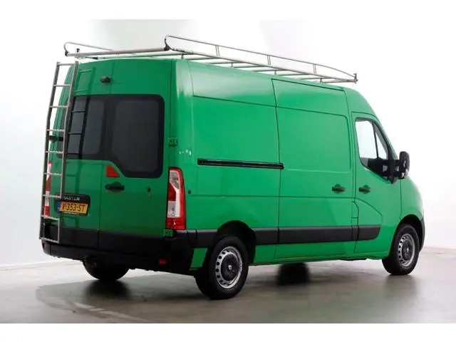 Renault Master T35 2.3 dCi 130pk E6 L2H2 Airco/Camera/Imperiaal 11-2018