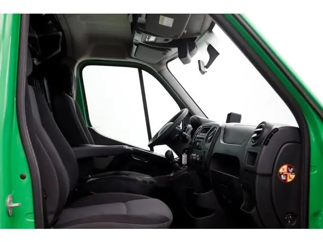 Renault Master T35 2.3 dCi 130pk E6 L2H2 Airco/Camera/Imperiaal 11-2018