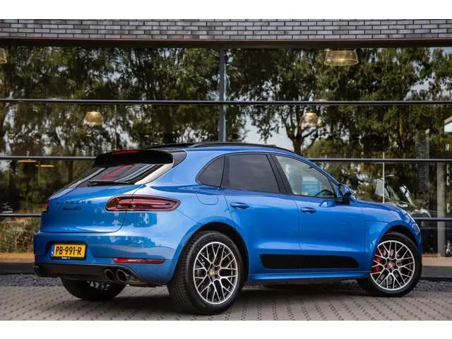 Porsche Macan 3.0 GTS , Sport-Chrono, Luchtvering, Trekhaak, Panoramadak, Stoel/stuurverwarming,