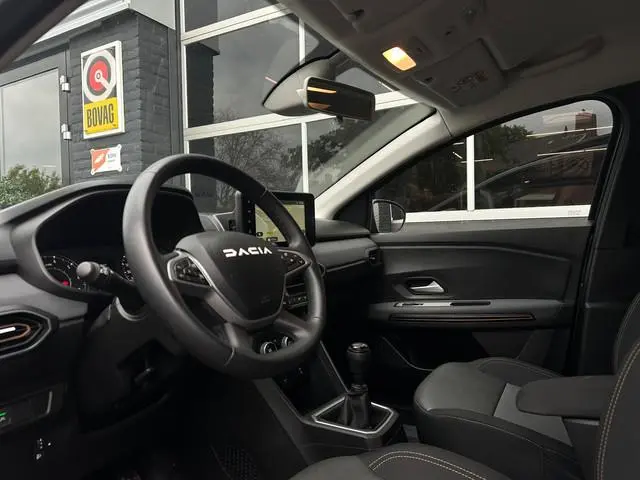 Dacia Jogger 1.0 Bi-Fuel Extreme, Airco, CarPlay, Camera, Cruise, Navi, Detectie, Stoelvwrm, PDC