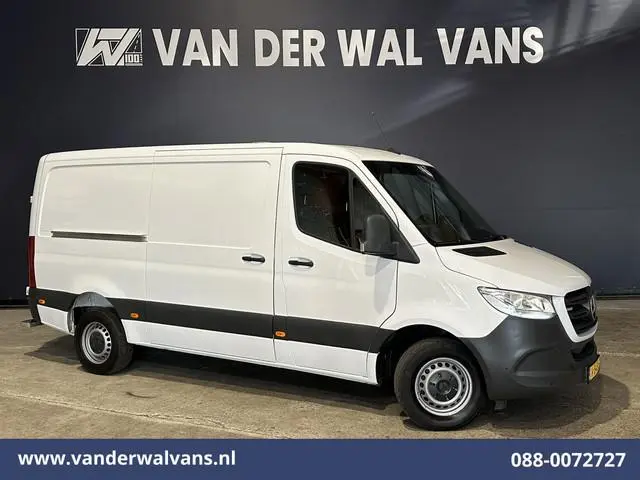 Mercedes-Benz Sprinter 316 CDI 163pk L2H1 Achterwiel aandrijving Euro6 Airco | 2800kg Trekhaak | Cam...