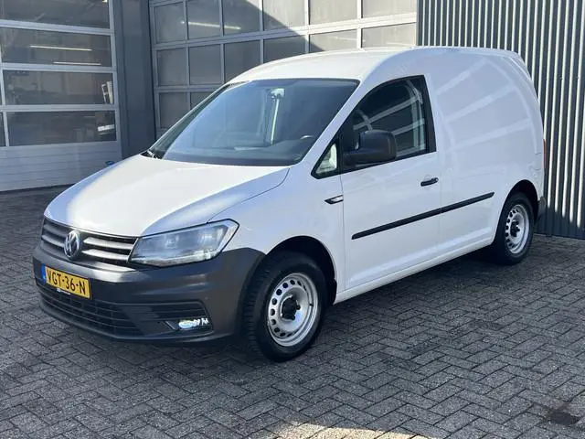 Volkswagen Caddy 2.0 TDI L1H1 102pk DSG Airco Cruise controle Stuurwielbediening Trekhaak 1500kg tre...