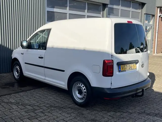 Volkswagen Caddy 2.0 TDI L1H1 102pk DSG Airco Cruise controle Stuurwielbediening Trekhaak 1500kg tre...