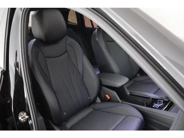 Volkswagen Tiguan 1.5 eHybrid 272pk R-Line Edition Black Style Leder Trekhaak 360Camera HUD Keyless...