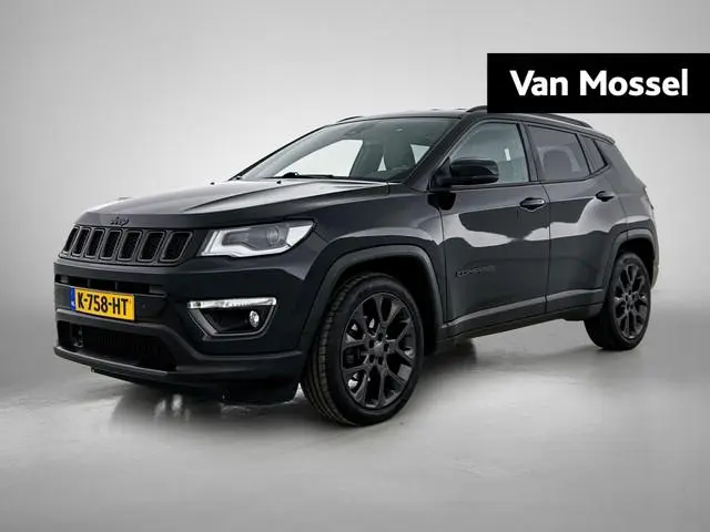 Jeep Compass 1.3T S | Camera | Navigatie | 19" Lichtmetalen velgen | Stoel/Stuurverwarming | Leer |