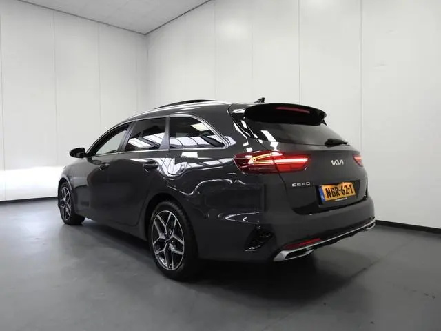 Kia Ceed Sportswagon 1.6 GDI PHEV Plug-In ExecutiveLine LEER/SCHUIFDAK/LED/17"LMV!