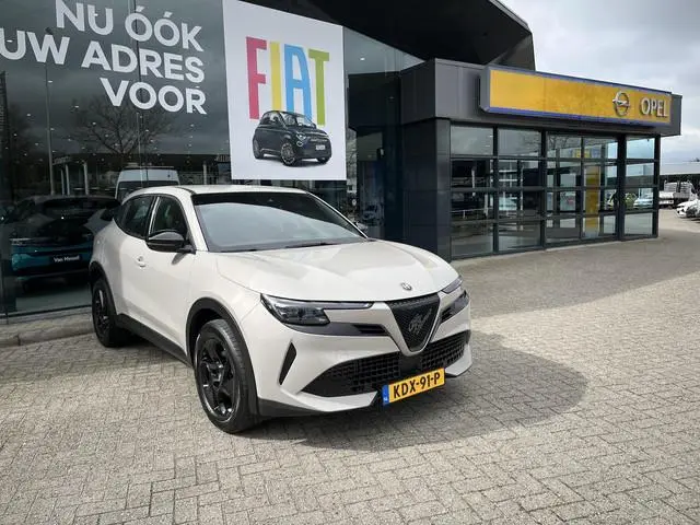 Alfa Romeo Junior