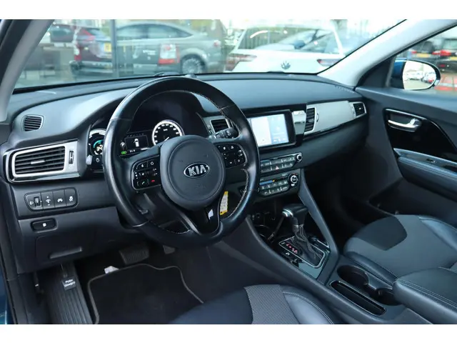 KIA NIRO 1.6 GDI HYBRID FIRST EDITION | CARPLAY | NAVI | CAMERA | CRUISE | CLIMATE