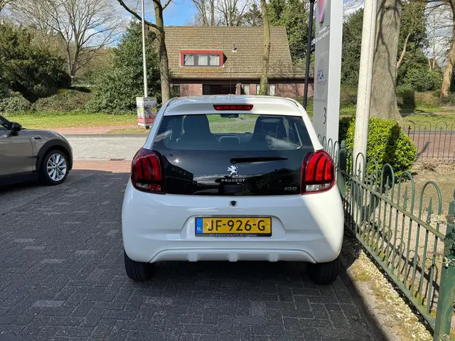 Peugeot 108