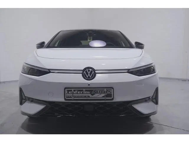 Volkswagen ID.7 GTX 250 kW 4Motion Head-Up Display Navi Apple Carplay Achteruitrijcamera 20"-lmv Sto...