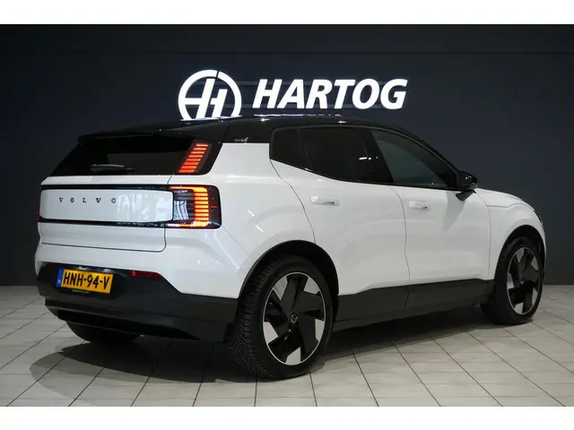 Volvo EX30 Single Motor Extended Range Plus 69 kWh * NIEUWSTAAT * + HARMAN KARDON / PARELMOER LAK