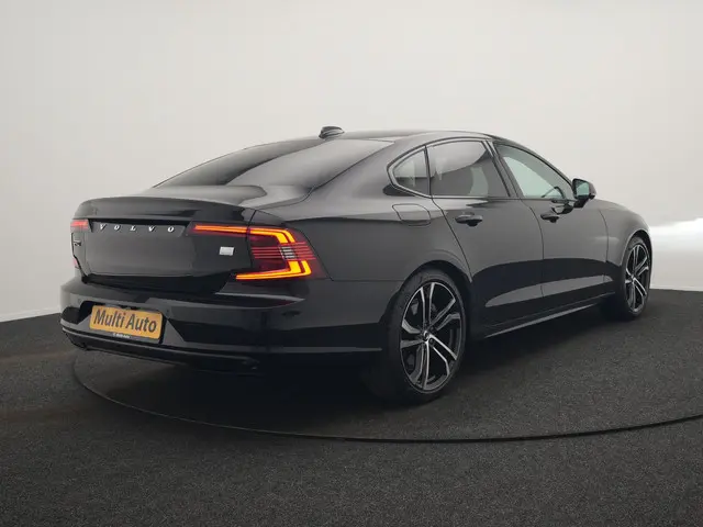 Volvo S90 T8 AWD Ultimate Dark PHEV 455pk LONG RANGE Dealer O.H | Panodak | Adaptive Cruise | 360 Ca...