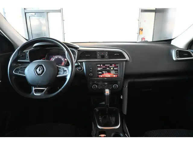 Renault Kadjar 1.2 TCe Limited Automaat Clima Carplay LED Trekhaak Goed Onderhouden! Inruil Mogelijk...